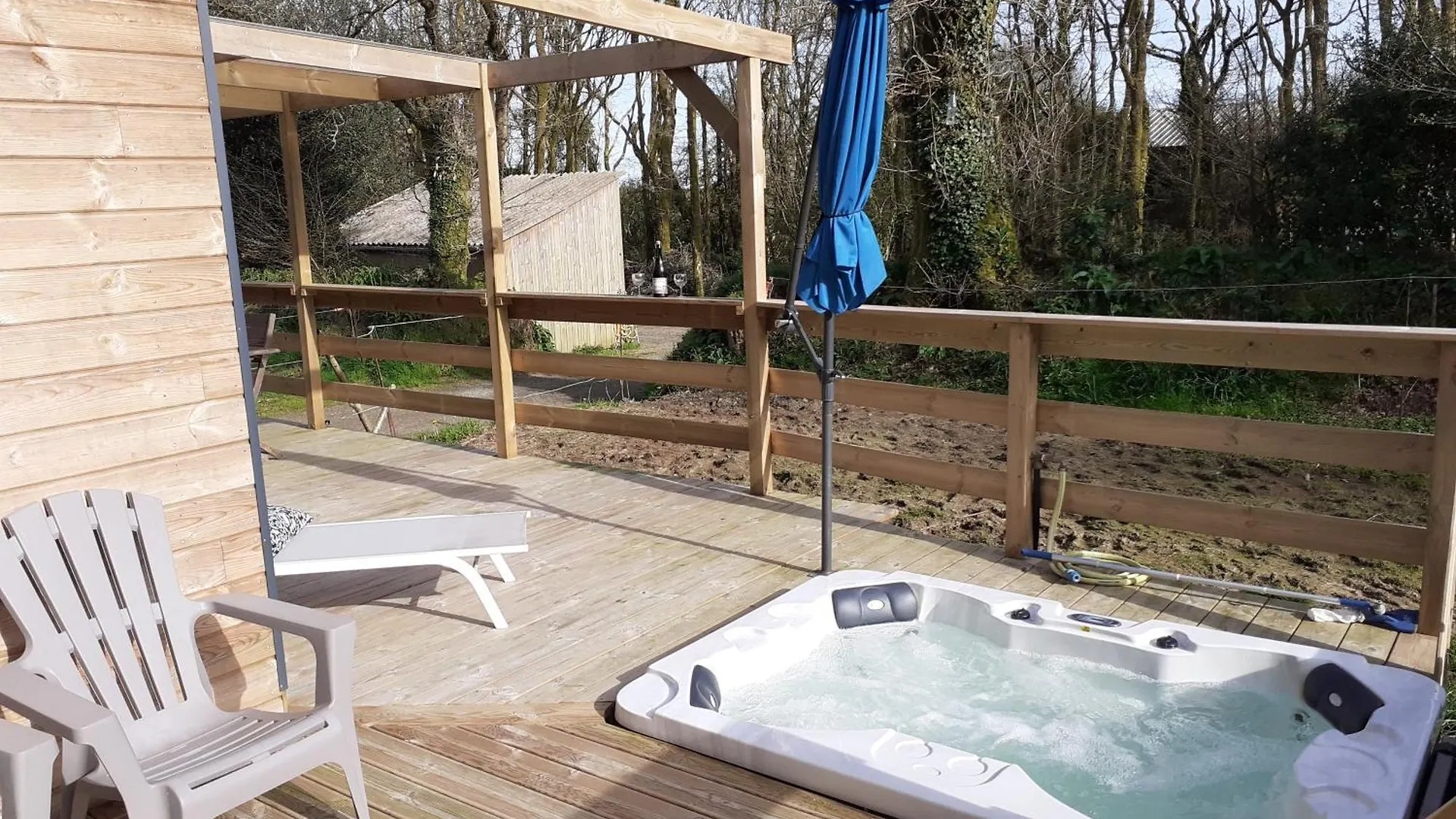 Ecolodge Des Monts D'Arree & Spa La Feuillee France