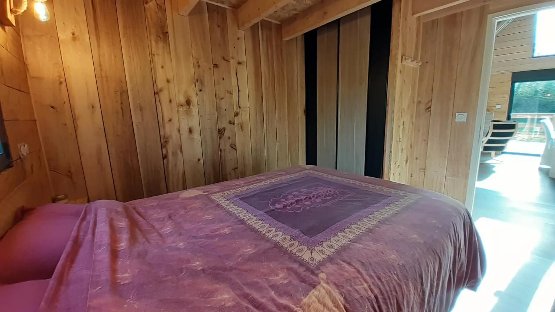 Holiday home Ecolodge Des Monts D'Arree & Spa La Feuillee France