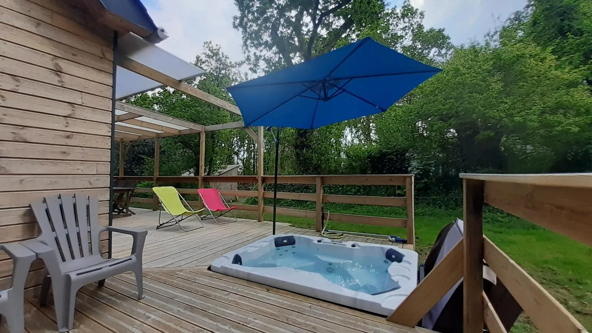 Holiday home Ecolodge Des Monts D'Arree & Spa La Feuillee